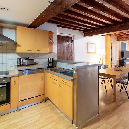 Le Saint Jean Apartment Cremieu Exterior photo
